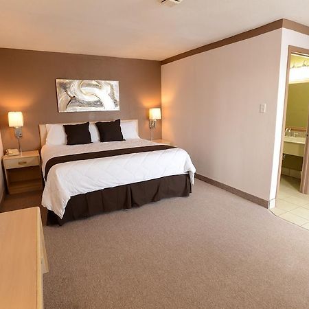 Burlington Inn ภายนอก รูปภาพ