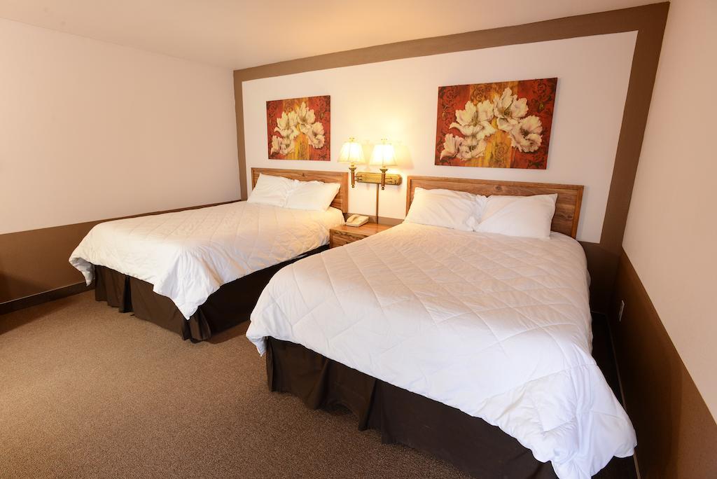 Burlington Inn ภายนอก รูปภาพ